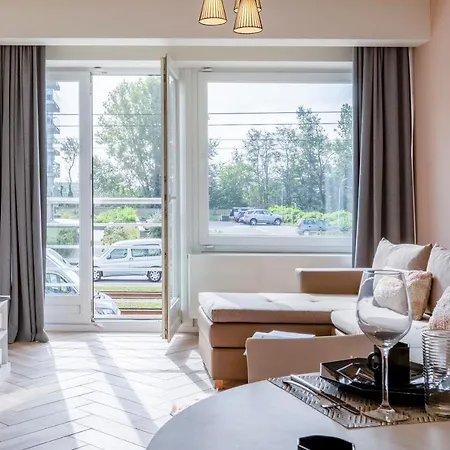 Eva-modern 2 Bedroom Seaside