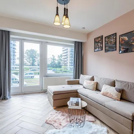 Eva-modern 2 Bedroom Seaside Appartement Oostende