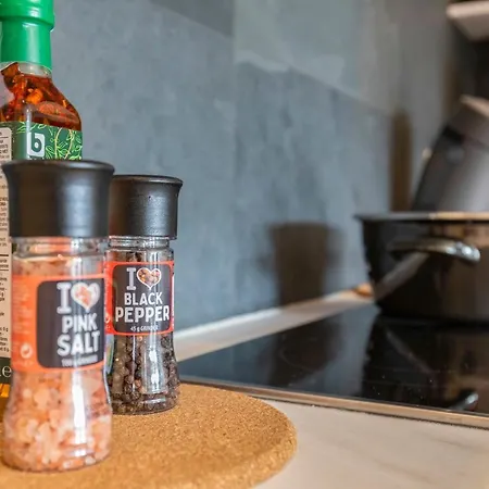 Eva-modern 2 Bedroom Seaside Appartement *