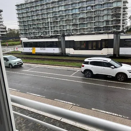 Eva-modern 2 Bedroom Seaside *